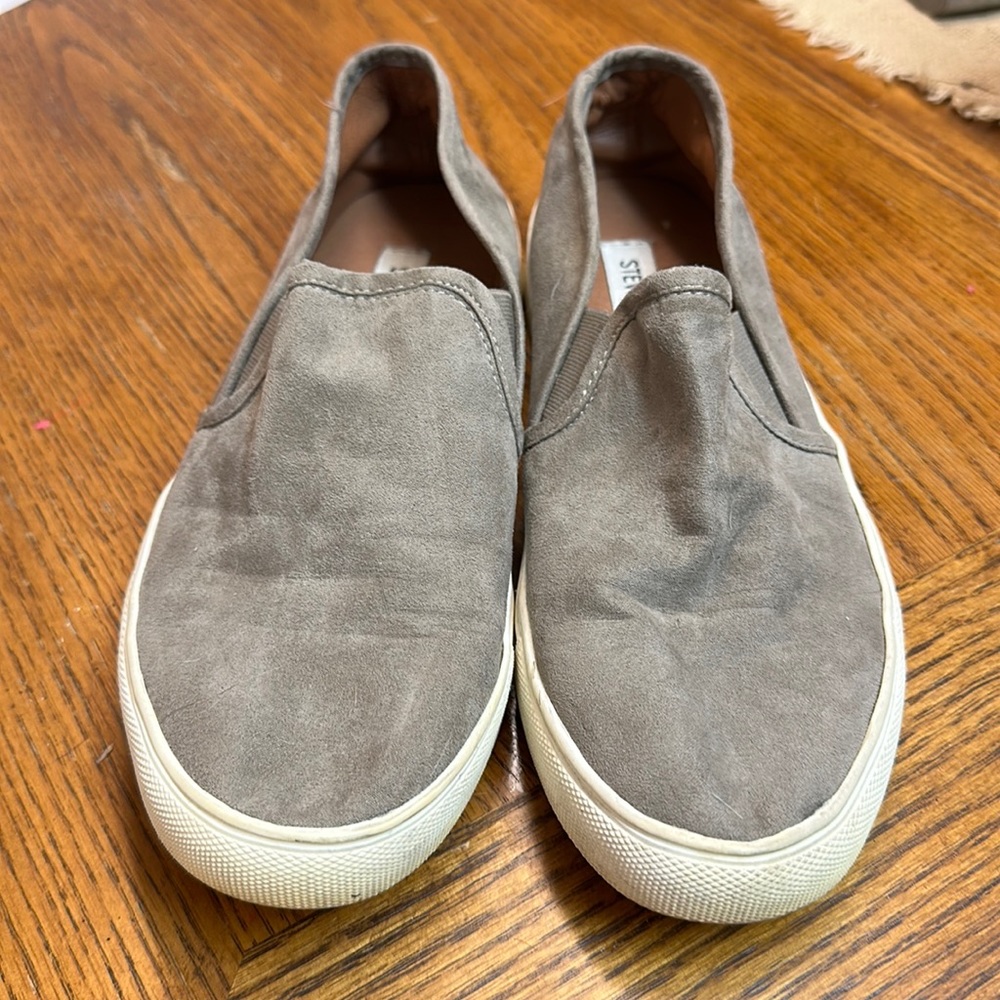 Steve Madden sneakers, size 9